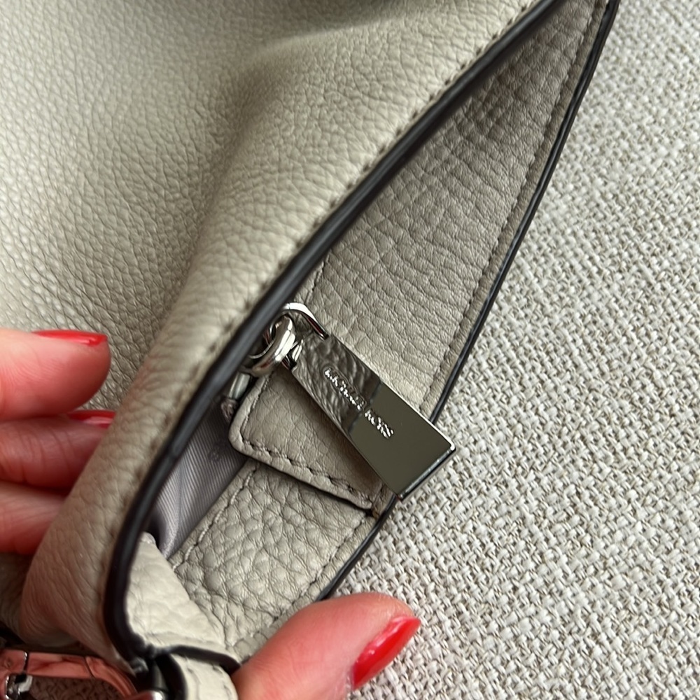 Michael Kors grey tote with shoulder strap - Picture 8 of 10